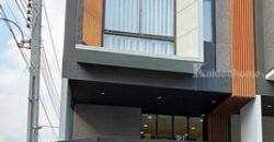 รหัสC6976 ให้เช่าทาวน์โฮม 3ชั้น โครงการชิเซน พัฒนาการ 32 Shizen Phatthanakan 32 เฟอร์ครบพร้อมอยู่