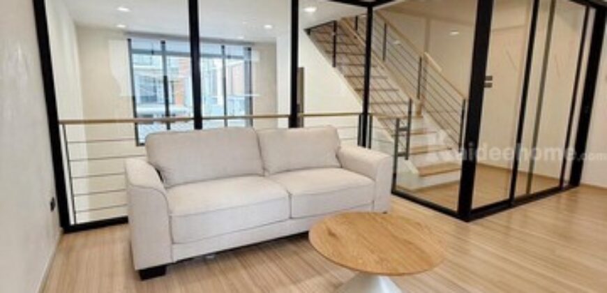 รหัสC6976 ให้เช่าทาวน์โฮม 3ชั้น โครงการชิเซน พัฒนาการ 32 Shizen Phatthanakan 32 เฟอร์ครบพร้อมอยู่