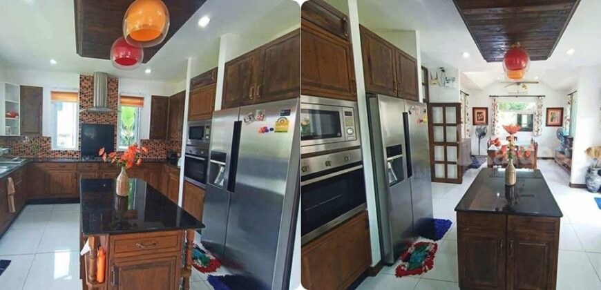 ขายบ้านสวยๆ 2 ชั้น ตกแต่งน่าอยู่ สามารถต่อยอดเป็นธุรกิจบ้านพักพูลวิลล่าได้ ยู่ฝั่งหาดบางเสร่ อ.สัตหีบ จ.ชลบุรี