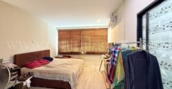 บ้านแฝด บ้านชานไม้ เดอะทาวน์ คลองสอง คลองหลวง ปทุมธานี หลังมุม