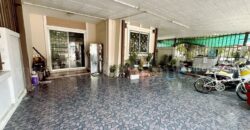 ทาวน์เฮ้าส์ ชั้นเดียว บ้านกลางเมือง พีพี 8 เมืองสุพรรณบุรี หลังมุม