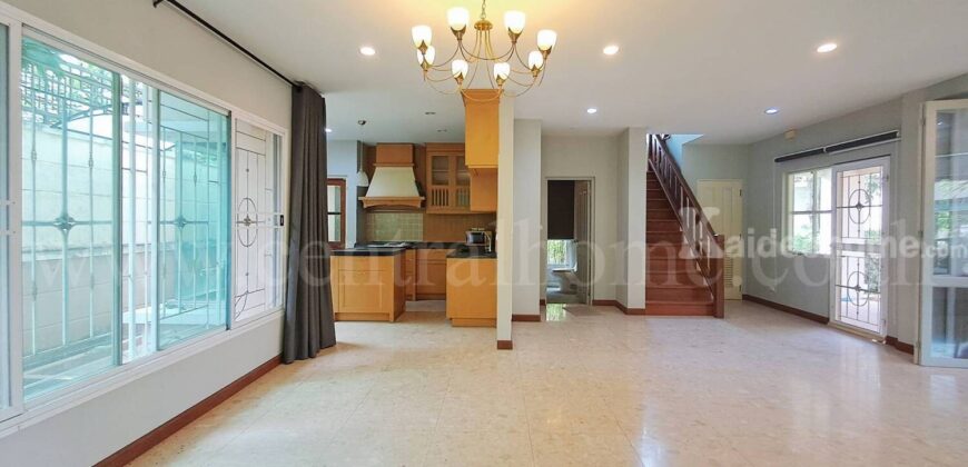 ให้เช่า บ้านเดี่ยว ลัดดารมย์ ปิ่นเกล้า บ้านสวย พร้อมอยู่