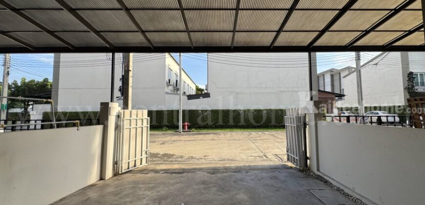 ทาวน์โฮม เฌอ วัชรพล ฟังก์ชั่น บ้านเดี่ยว ขายพร้อมผู้เช่า