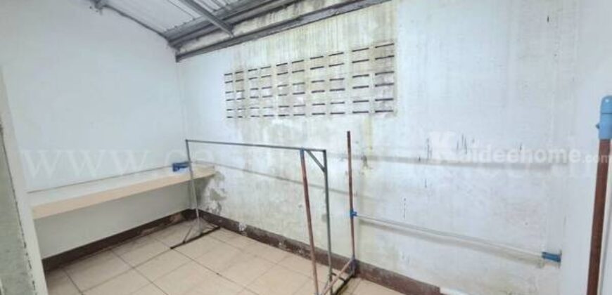 อาคารพาณิชย์ 4 ชั้น ซอยเพชรเกษม 93 ใกล้ตลาดอ้อมน้อย