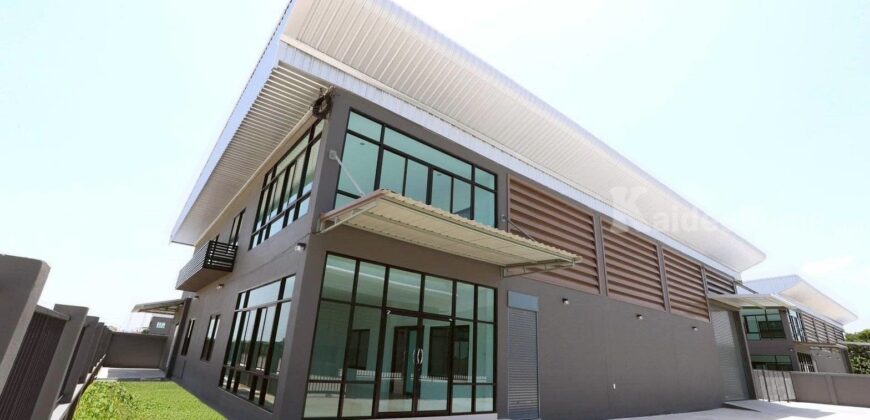 ที่ดินถมเปล่าพร้อมสร้างโกดังมีบริการก่อสร้างฟรี!!!!!!!