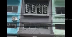 ขายตึกแถว 4 ชั้น ต่อเติมเต็ม เอกชัย 69/1 ราคา 2.1 ล้าน T. 086-4540423