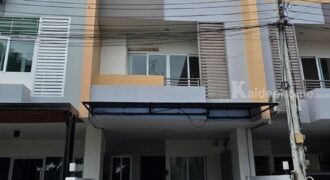 ขายทาวน์โฮม 3 ชั้น ในโครงการ Motown Brio แจ้งวัฒนะ-ประชาชื่น ราคาพิเศษที่สุดในโครงการ! มีเพียงหลังเดียวเท่านั้น โทร 081-5291099