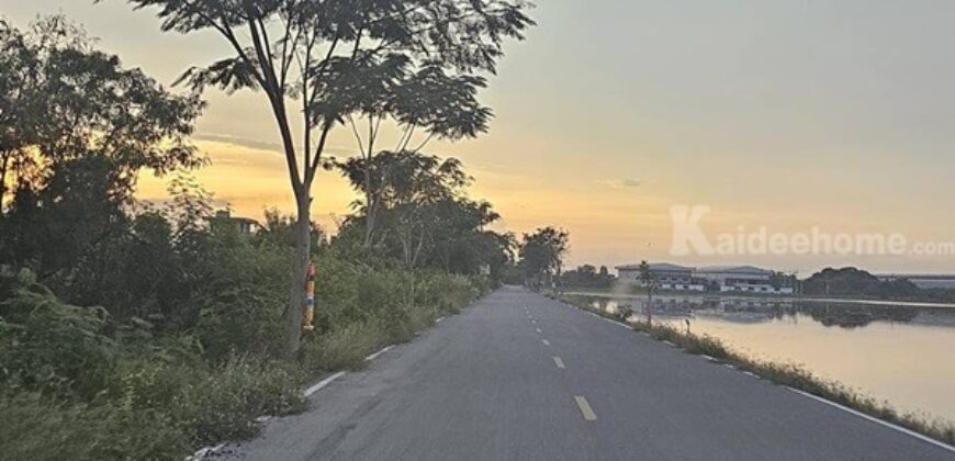 ขายที่ดิน 4 ไร่ 135 ตารางวา อ.ไทรน้อย จ.นนทบุรี หน้ากว้างติดถนนตัดใหม่ บรรยากาศดี โทร 065-365-4426