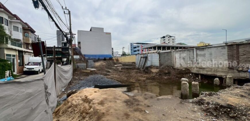 ที่ดินแปลงมุม ถมแล้ว ใจกลางวิภาวดี22