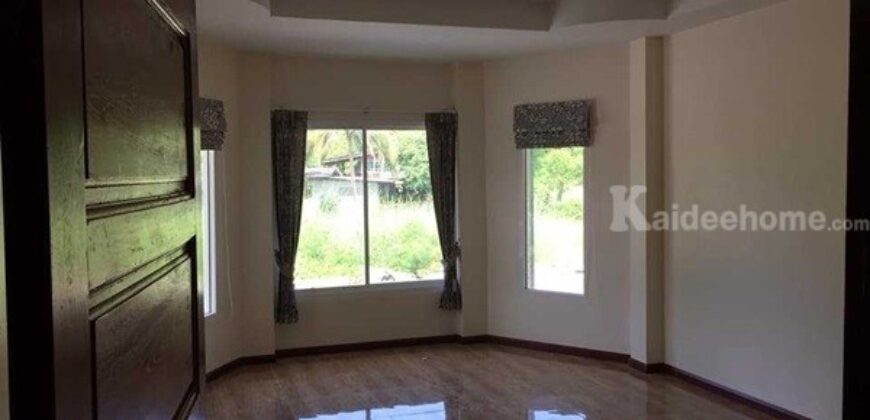 ให้เช่าบ้านเดี่ยว พื้นที่ 1 ไร่ อ.พนัสนิคม จ.ชลบุรี ใกล้ร้านสะดวกซื้อ 7/11 มินิบิ๊กซี โลตัส ซีเจ โทร 0879556066