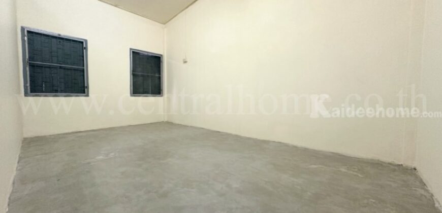 ทาวน์เฮ้าส์ 3 ชั้น ซอย กรุงเทพ – นนทบุรี 23 (จันทร์เกษม) ราคาถูกมาก