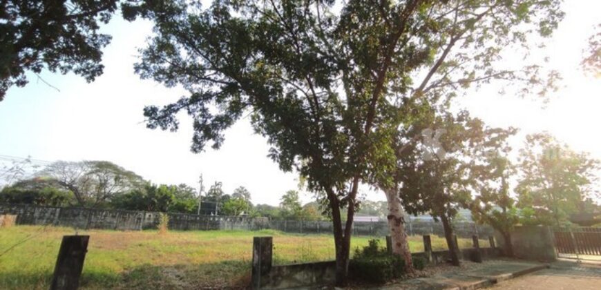 – ประกาศขาย ที่ดิน ที่ดินหมู่บ้านเปล่า รามอินทรา ม.ปัญญาอินทราเฟส 9 30780000 บาท. 1 Rai 1 งาน 13 ตร.วา ไม่ไกลจาก Fashion Island, สนามกอล์ฟปัญญาอินทรา เดินทางง่าย