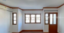 ทาวน์เฮ้าส์ ซอย นาคนิวาส 37 แยก 1-8 ถนน ลาดพร้าว 71 ขายถูก