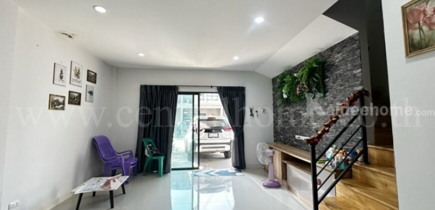 ทาวน์โฮม เวิร์ฟ ติวานนท์ – รังสิต พร้อมอยู่ ราคาถูก