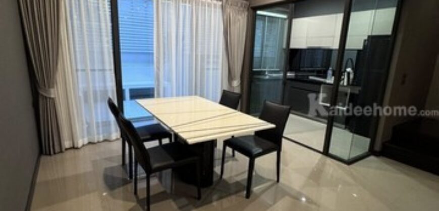 รหัสC6978 ให้เช่าทาวน์โฮม 3ชั้น The Landmark เอกมัย-รามอินทรา ถนนสุคนธสวัสดิ์ บ้านตกแต่งพร้อมอยู่