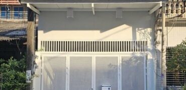 รหัสC6980 ให้เช่าทาวน์โฮม 3ชั้น รีโนเวทใหม่ ย่านถนนพัฒนาการซอย57 บ้านตกแต่งพร้อมอยู่