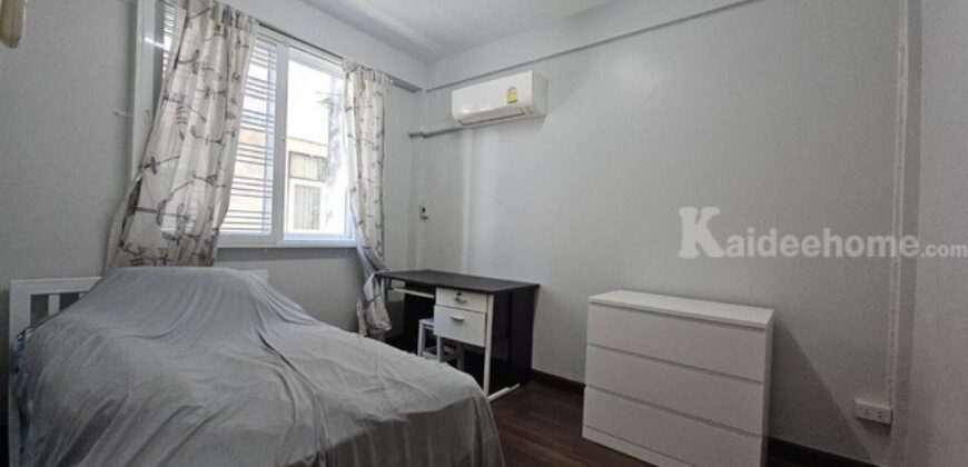 รหัสC6980 ให้เช่าทาวน์โฮม 3ชั้น รีโนเวทใหม่ ย่านถนนพัฒนาการซอย57 บ้านตกแต่งพร้อมอยู่