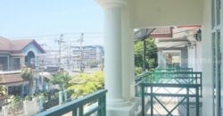 รหัสC6983 ให้เช่าบ้านเดี่ยว 2ชั้น ย่านถนนศรีนครินทร์ซอย51 ใกล้ซีคอนสแควร์ พาราไดซ์พาร์ค