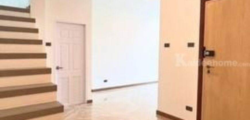 รหัสC6985 ให้เช่า ขายโฮมออฟฟิศ 3.5ชั้น ถนนนาคนิวาส ลาดพร้าว71โชคชัย4 ใกล้เซ็นทรัลอีสต์วิลล์