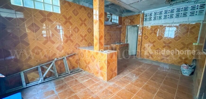 บ้านเดี่ยว 3 ชั้น สร้างเอง ถนนอรุณอมรินทร์ – บางกอกน้อย ใกล้ รพ.ศิริราช ขายถูกกว่าราคาประเมิน