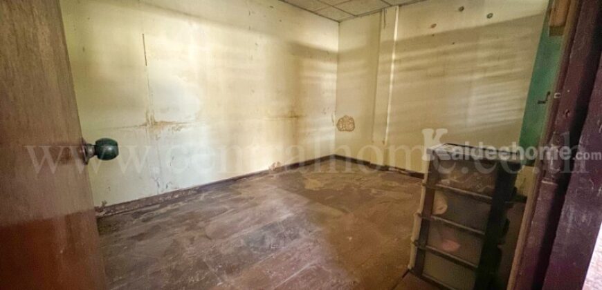 บ้านเดี่ยว 3 ชั้น สร้างเอง ถนนอรุณอมรินทร์ – บางกอกน้อย ใกล้ รพ.ศิริราช ขายถูกกว่าราคาประเมิน