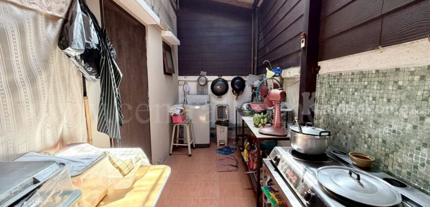 ทาวน์เฮ้าส์ เค.ซี. รามอินทรา 6 พระยาสุเรนทร์ 45 หน้าบ้านไม่ชนใคร