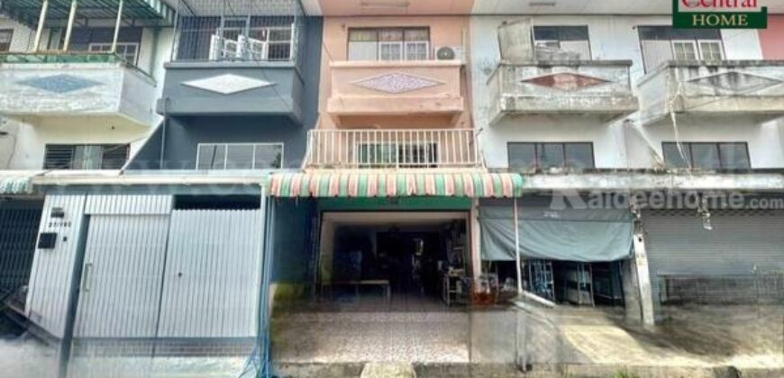 ตึกแถว 3 ชั้น บูรพาวิลล่า 12 ดอนเมือง