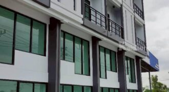 ให้เช่า ตึกแถวสร้างใหม่ ติดสามแยกหลัก ถนนนิมิตใหม่ตัดหทัยมิตร คลองสามวา