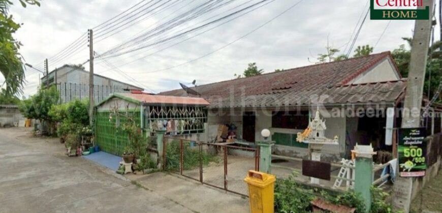 ทาวน์เฮ้าส์ ชั้นเดียว 36 ตร.วา อำเภอเมืองนครสวรรค์ หลังริม