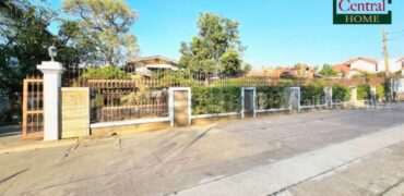 บ้านเดี่ยว 2 หลัง พื้นที่ 387 ตร.วา ซอย ติวานนท์ 46 ใกล้รถไฟฟ้าสายสีชมพู