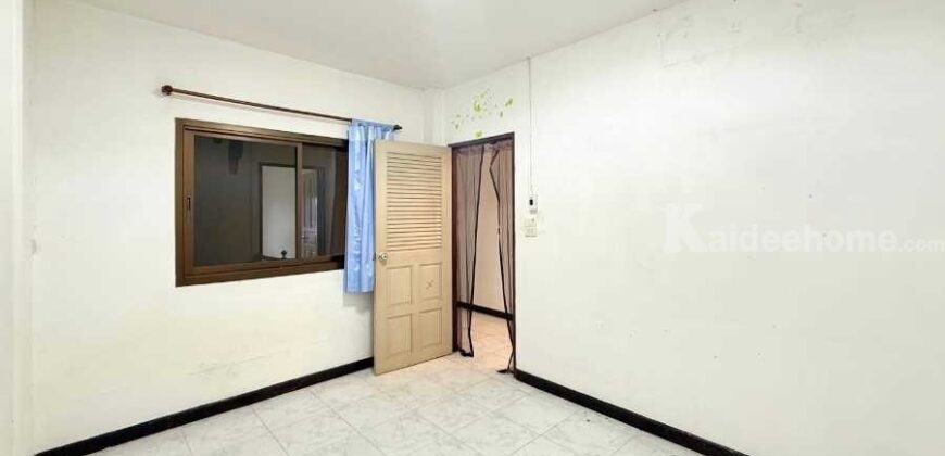 ขาย!! ทาวน์เฮ้าส์ หมู่บ้านนำโชค เพชรเกษม58 ( ขนาด 27 ตร.ว.) พุทธมณฑลสาย1 ภาษีเจริญ ใกล้รถไฟฟ้าสายสีน้ำเงิน และซีคอน บางแค : Namchok Thanon Phet Kasem 58