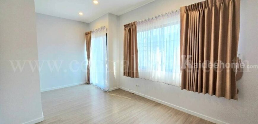 ทาวน์โฮม สิริ เพลส รังสิต เดินทางสะดวก ใกล้ทางด่วนบางพูน