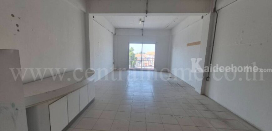 อาคารพาณิชย์ ติดถนน พระองค์เจ้าสาย – คลอง 4 ลำลูกกา ราคาถูก