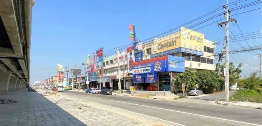ขาย!! อาคารพาณิชย์ 3.5 ชั้น 2 คูหา ติดถนนบางบัวทอง – สุพรรณบุรี 340 (หลังมุม ขนาด 84 ตร.ว.) ถ.บางบัวทอง-สุพรรณบุรี บางบัวทอง นนทบุรี