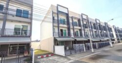 ทาวน์โฮม 3 ชั้น บ้านกลางเมือง สวนหลวง หลังริม ราคาถูกที่สุดในโครงการ