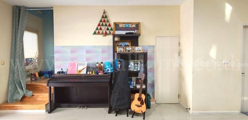 ทาวน์โฮม 3 ชั้น บ้านกลางเมือง สวนหลวง หลังริม ราคาถูกที่สุดในโครงการ