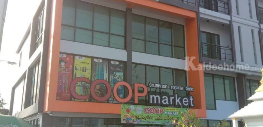 ให้เช่า ตึกแถวสร้างใหม่ ติดสามแยกหลัก ถนนนิมิตใหม่ตัดหทัยมิตร คลองสามวา