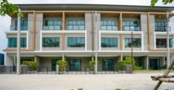 รหัสC7046 ให้เช่าทาวน์โฮม 3ชั้น โครงการPremium Place พรีเมี่ยมเพลส พหลโยธิน-รามอินทรา ถนนเทพรักษ์