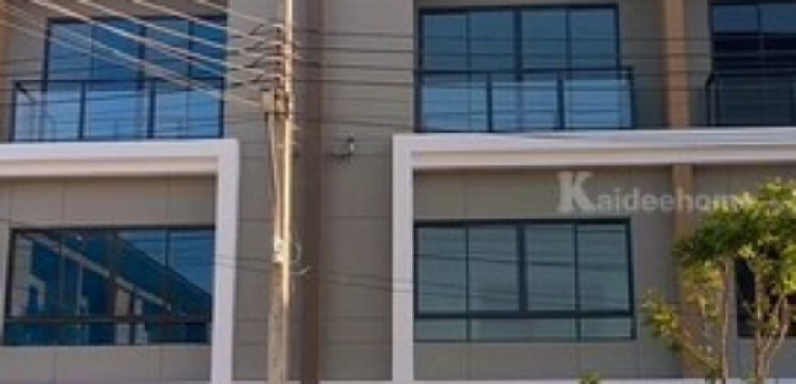 รหัสC7046 ให้เช่าทาวน์โฮม 3ชั้น โครงการPremium Place พรีเมี่ยมเพลส พหลโยธิน-รามอินทรา ถนนเทพรักษ์