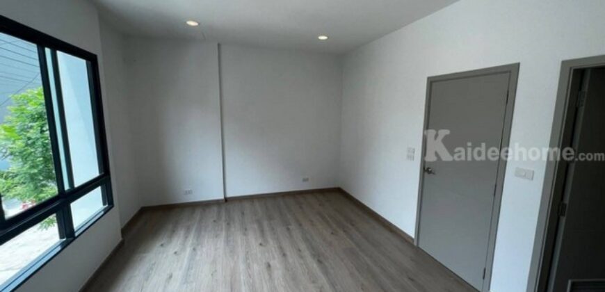 รหัสC7046 ให้เช่าทาวน์โฮม 3ชั้น โครงการPremium Place พรีเมี่ยมเพลส พหลโยธิน-รามอินทรา ถนนเทพรักษ์