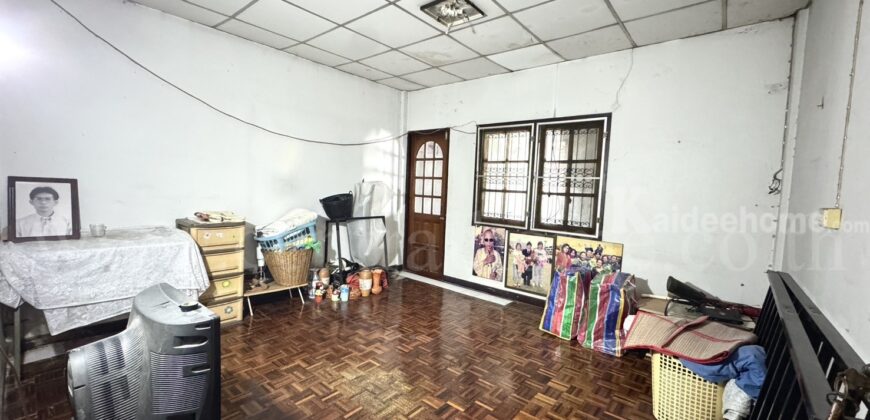 ทาวน์เฮ้าส์ รุ่งเรืองเฮ้าส์ พหลโยธิน 54 ใกล้ BTS สะพานใหม่