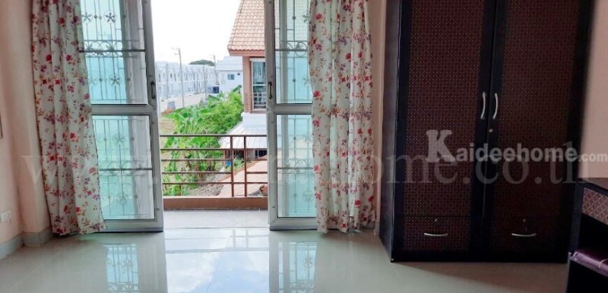 ทาวน์เฮ้าส์ พนาสนธิ์ วิลล่า คลอง 4 – ลำลูกกา หลังริม