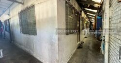 ขายที่ดิน ถนนลาดพร้าว80 ซอย22 พื้นที่ 100 ตารางวา พร้อมสิ่งปลูกสร้างบ้าน 2 ชั้น ขายเพียง 14 ล้านบาท ใกล้รถไฟฟ้าสายสีเหลือง สถานีลาดพร้าว71