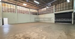 ขายที่ดิน ถนนลาดพร้าว80 ซอย22 พื้นที่ 100 ตารางวา พร้อมสิ่งปลูกสร้างบ้าน 2 ชั้น ขายเพียง 14 ล้านบาท ใกล้รถไฟฟ้าสายสีเหลือง สถานีลาดพร้าว71