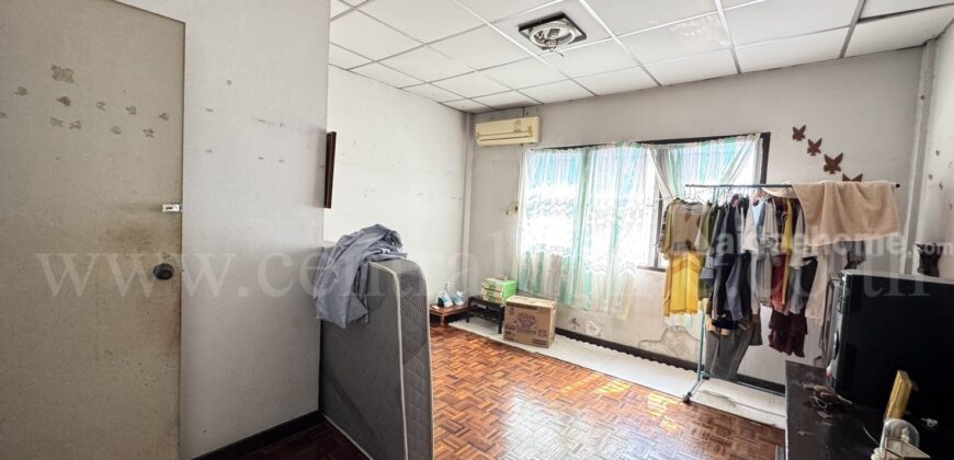 ทาวน์เฮ้าส์ รุ่งเรืองเฮ้าส์ พหลโยธิน 54 ใกล้ BTS สะพานใหม่