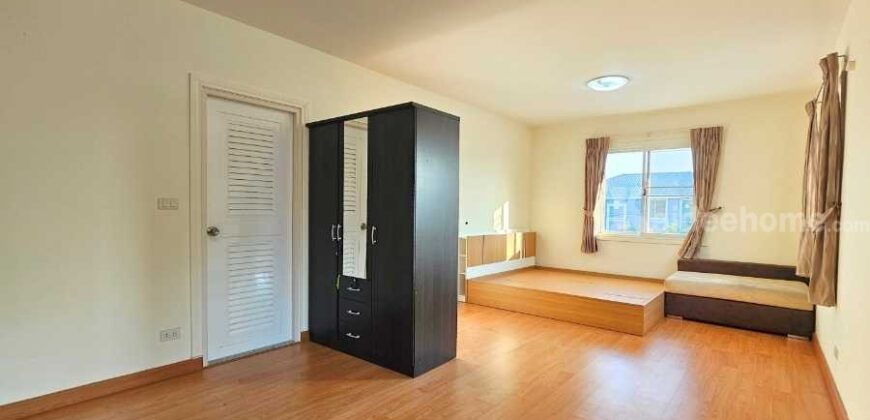 ขาย!! บ้านเดี่ยว 2 ชั้น โฮมเพลส วงแหวน-รัตนาธิเบศร์ (ขนาด 52 ตร.ว.) ซอยคลองถนน บางใหญ่ นนทบุรี ใกล้ MRT คลองบางไผ่ เซ็นทรัล เวสต์เกต : Homeplace Wongwaen Rattanatibeth