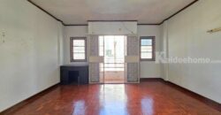 ขาย!! ทาวน์เฮ้าส์ 3 ชั้น ซื่อตรงการ์เด้น ถนนรัตนาธิเบศร์ ไทรม้า เมืองนนทบุรี (ขนาด 19 ตร.ว.) ติดถนนใหญ่และรถไฟฟ้า ทำเลดีๆแบบนี้ หาไม่ได้อีกแล้ว : Suetrong Garden