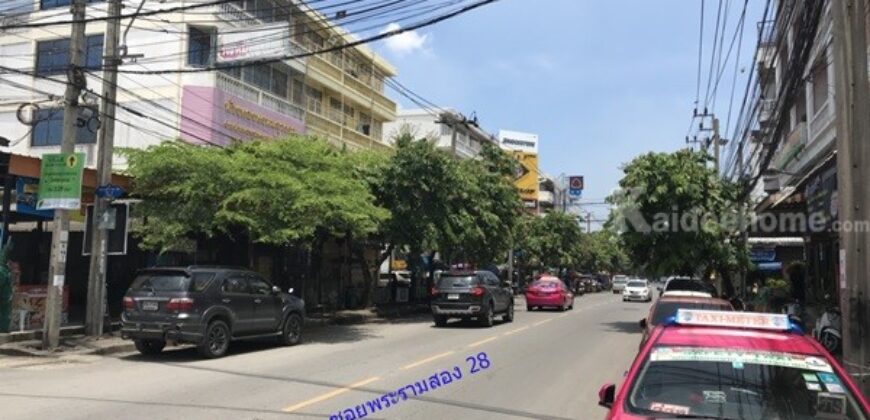 ขายที่ดิน ถนนพระราม2 ซอย28 แยก22 เขตจอมทอง กทม. พร้อมสิ่งปลูกสร้าง เป็นพื้นที่สีส้ม ขนาด 8 ไร่ 1 งาน 85 ตร.ว. โทร. 0814018666