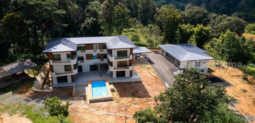 ขายที่ดิน พร้อมอาคาร วิวทะเลหมอก ทำเลศักยภาพ ดอยสะเก็ด – เชียงใหม่ บนเนื้อที่ 5 ไร่กว่า โทร 087-8783536