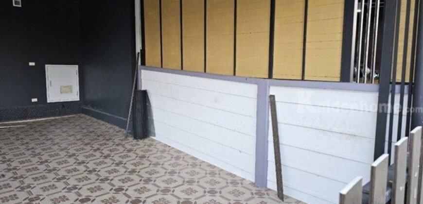 ขายด่วน บ้านทาวเฮ้าส์ หมู่บ้านศิวาลัย บางสมัคร บางปะกง ฉะเชิงเทรา สภาพใหม่ เนื้อที่ 42 ตรว. โทร 0632359638